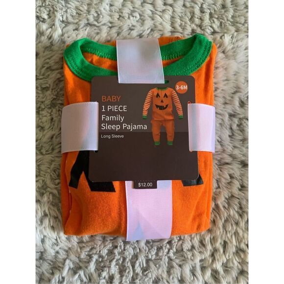 Pumpkin One Piece Sleeper 3-6mo - Picture 1 of 5